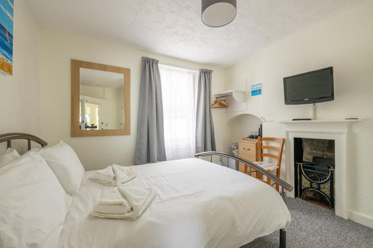 וויימות' Seaspray Guest House מראה חיצוני תמונה